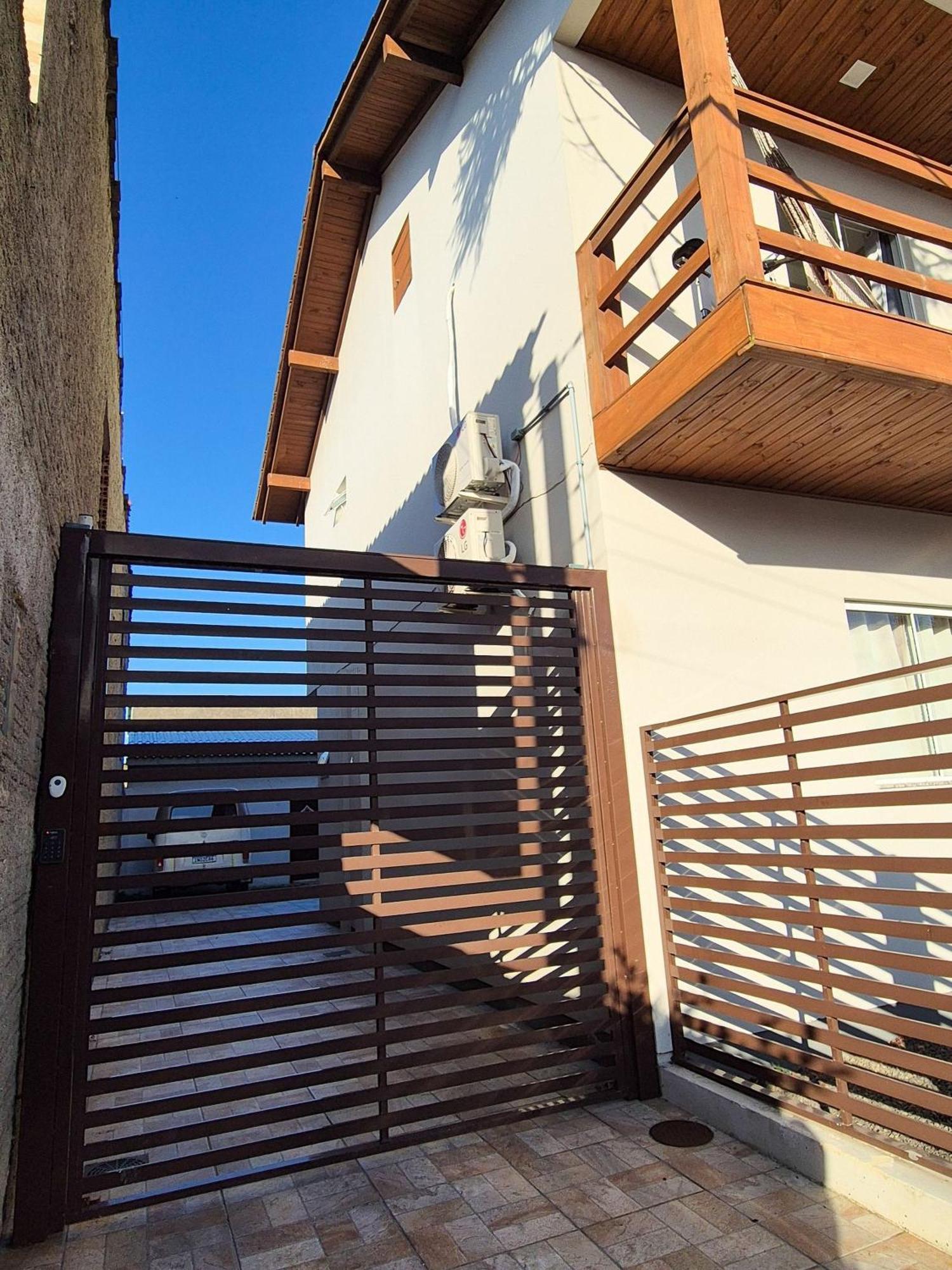 Casa No Segundo Andar Na Da Cal Com Ar E Sacada Holiday home Torres