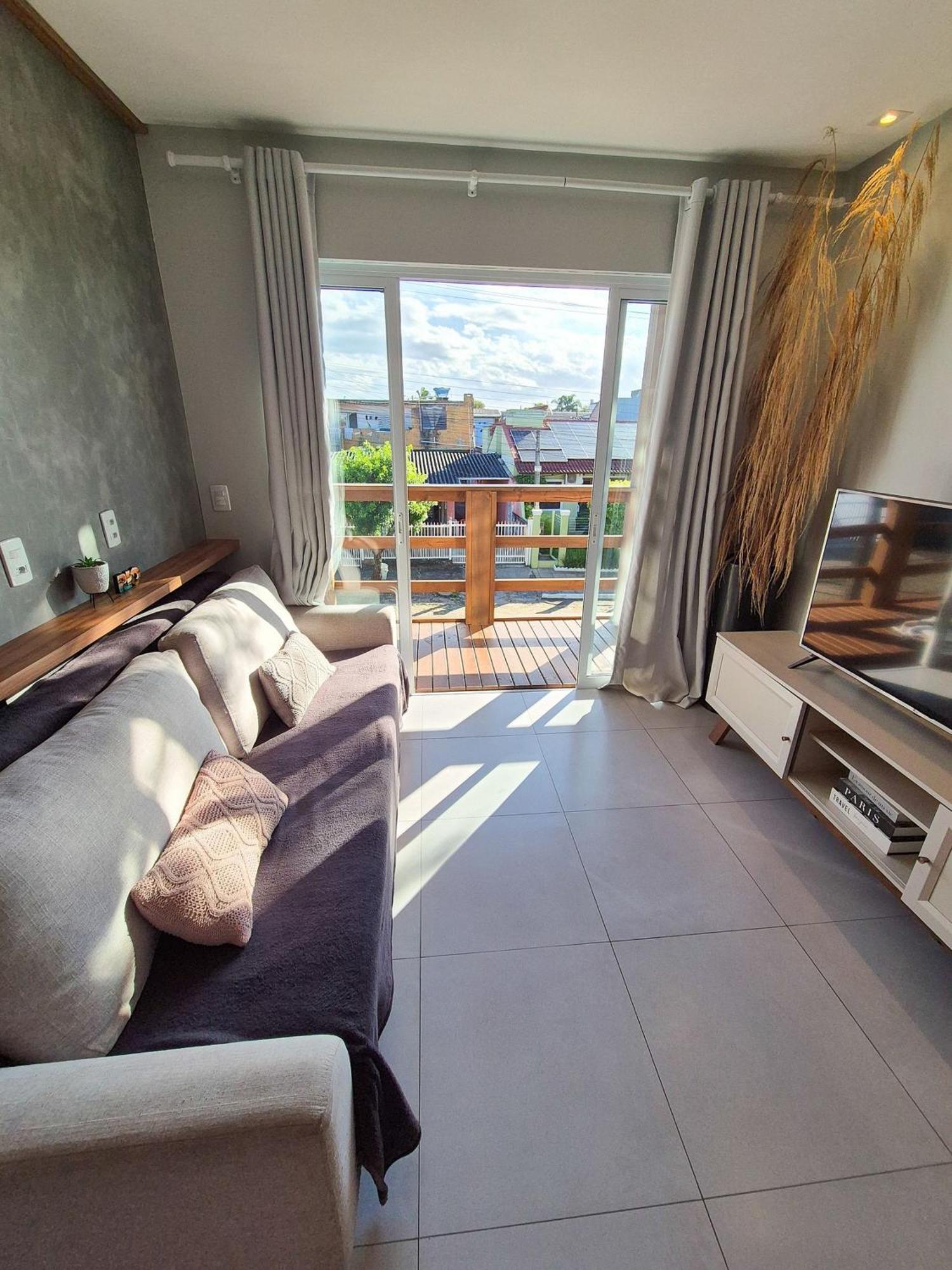 Casa No Segundo Andar Na Da Cal Com Ar E Sacada Torres